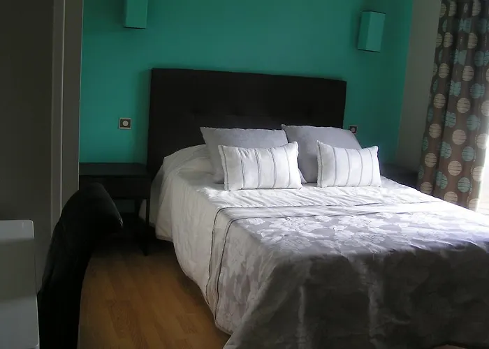 Hotel La Cote D'argent 2*