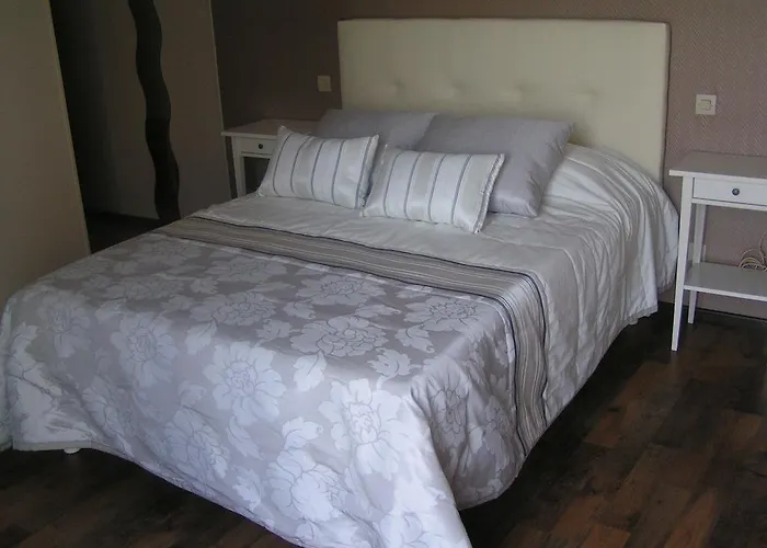 Hotel La Cote D'argent 2*