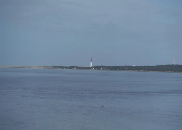 Hotel La Cote D'argent 2*